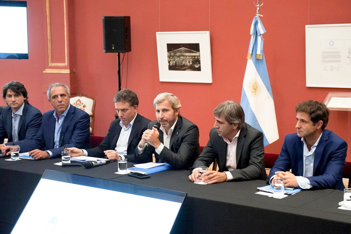 El peronismo del interior le pide a Macri que primero recorte en la Ciudad y Bs. As.