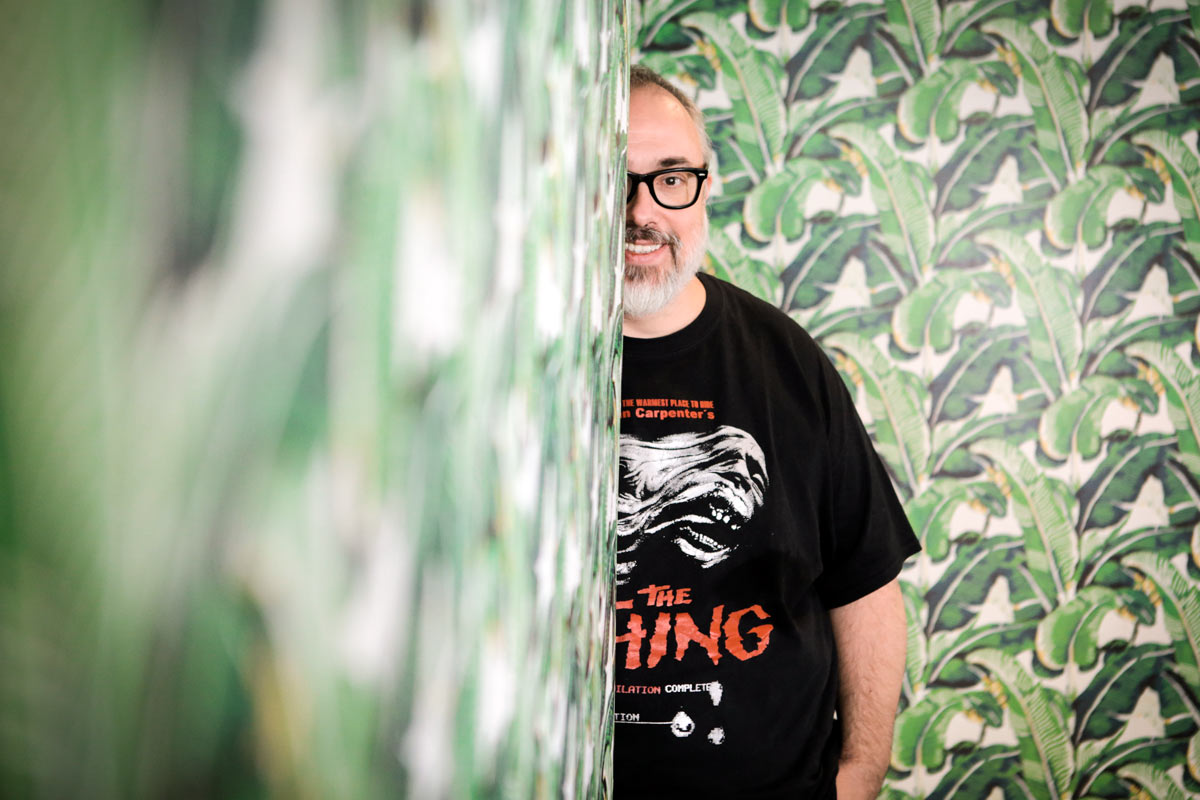 Álex de la Iglesia: «El humor es  la única forma  de enfrentarse a lo espantoso de la vida»