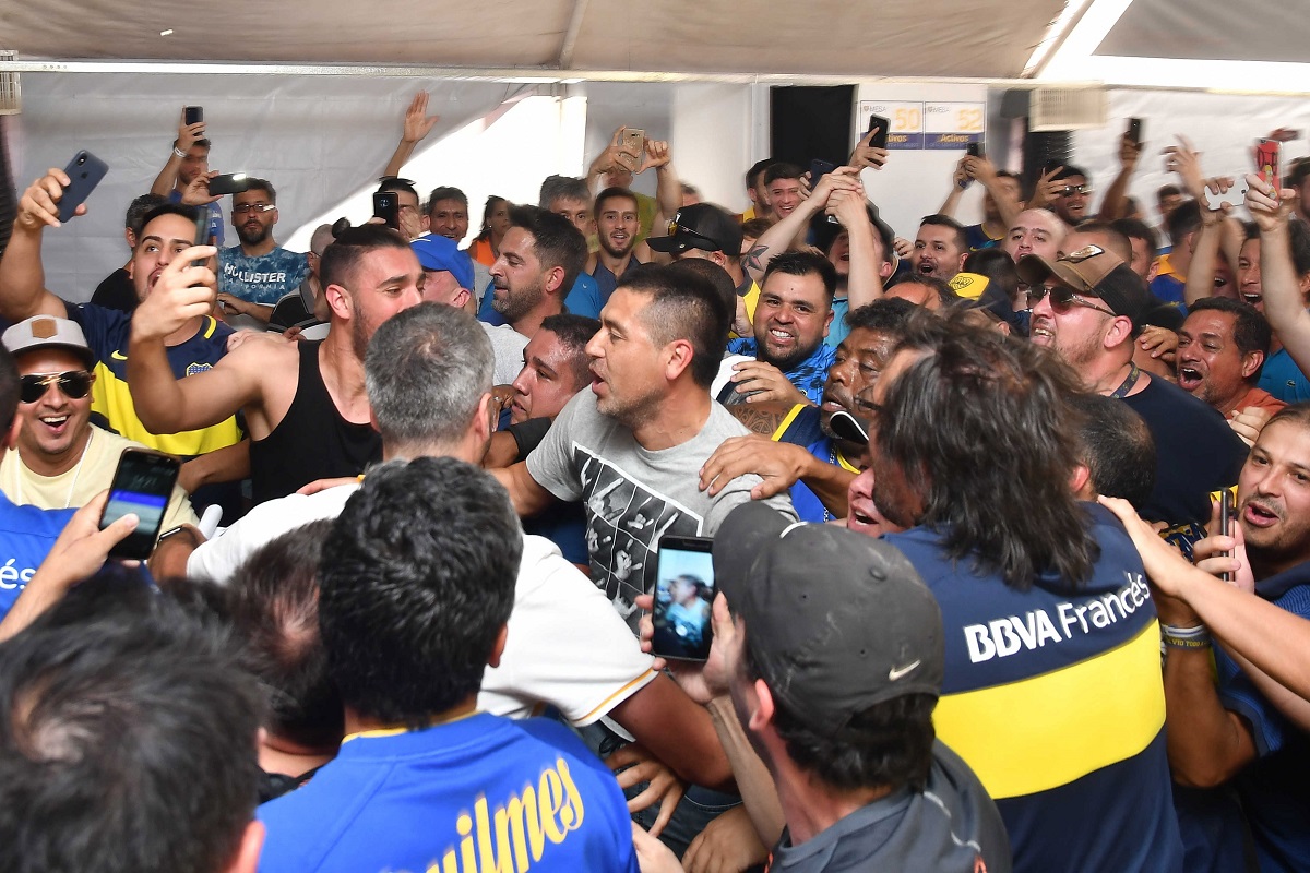 Tras 24 años de manejar el club, el macrismo perdió la elección en Boca