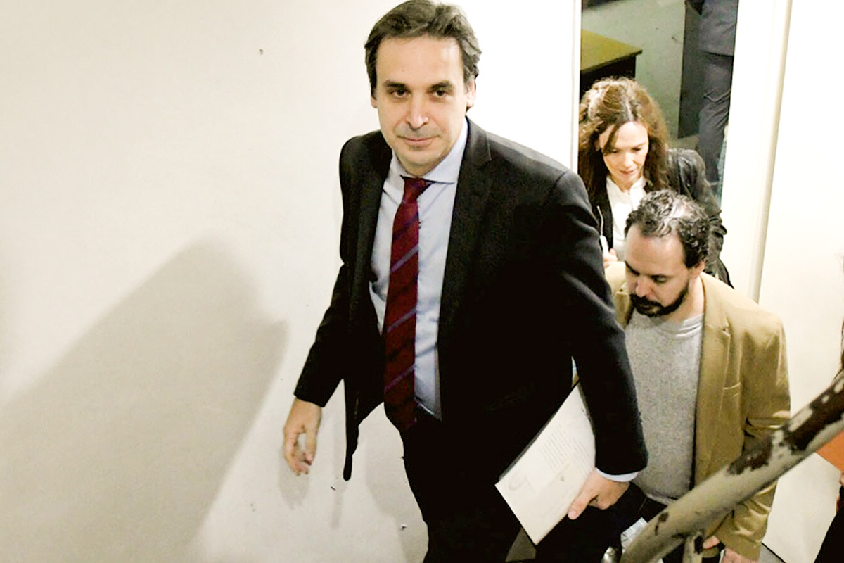 Ramos Padilla pidió a Rosatti que lo cite a una audiencia pública y desafió a De la Torre, consejera de JxC