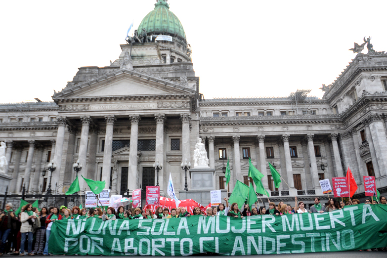 Aborto legal: Massa recibirá a integrantes de la Campaña en el Congreso