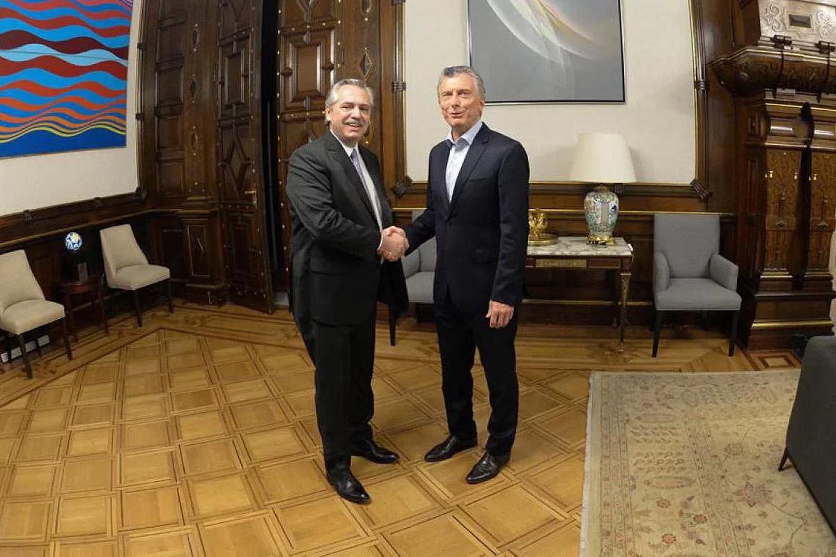 Alberto Fernández le pidió a Macri asilo para Evo: “Me dijo que era complejo traerlo en la transición”