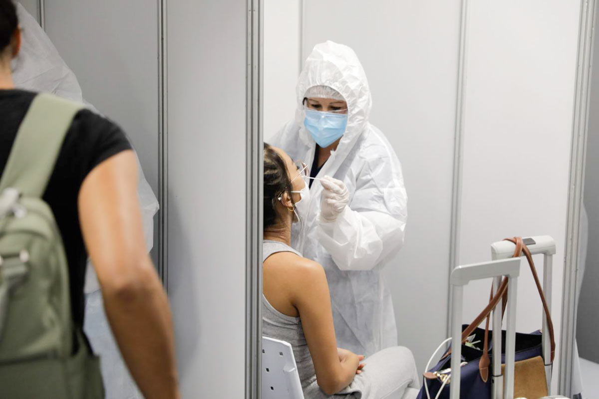 Comenzaron los test a viajeros en el aeropuerto de Ezeiza