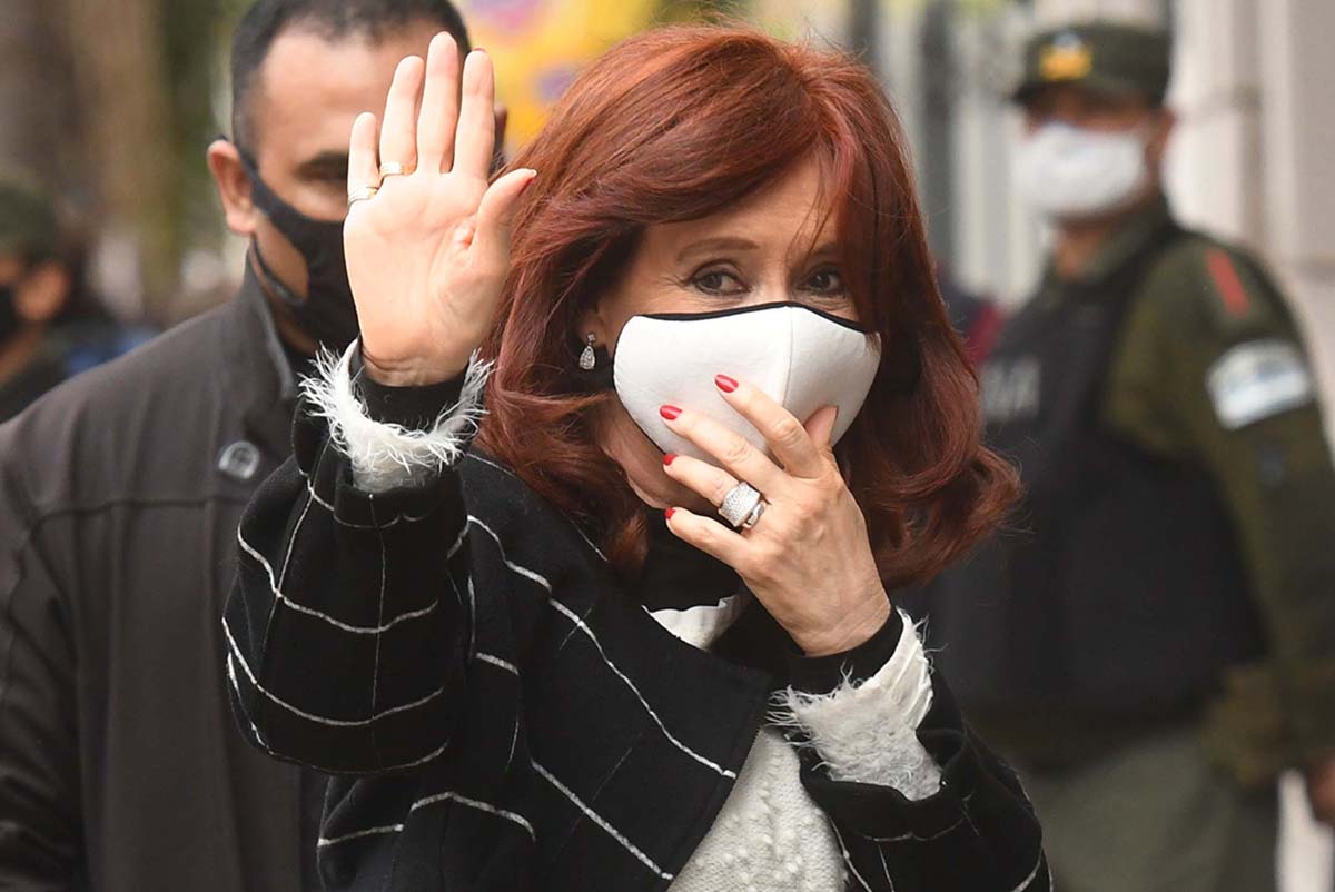 Sobreseyeron a Cristina Kirchner y Axel Kicillof en la causa del dólar futuro