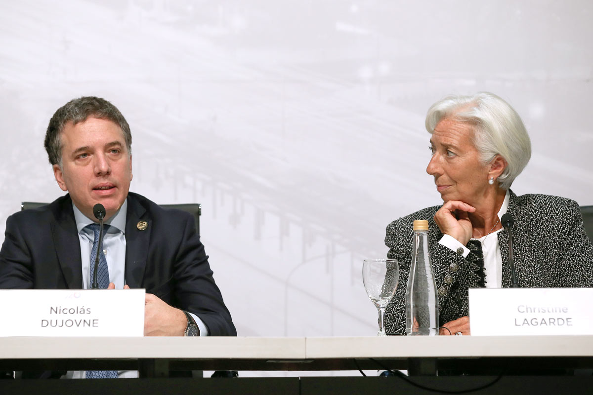 El FMI investiga, la Argentina no