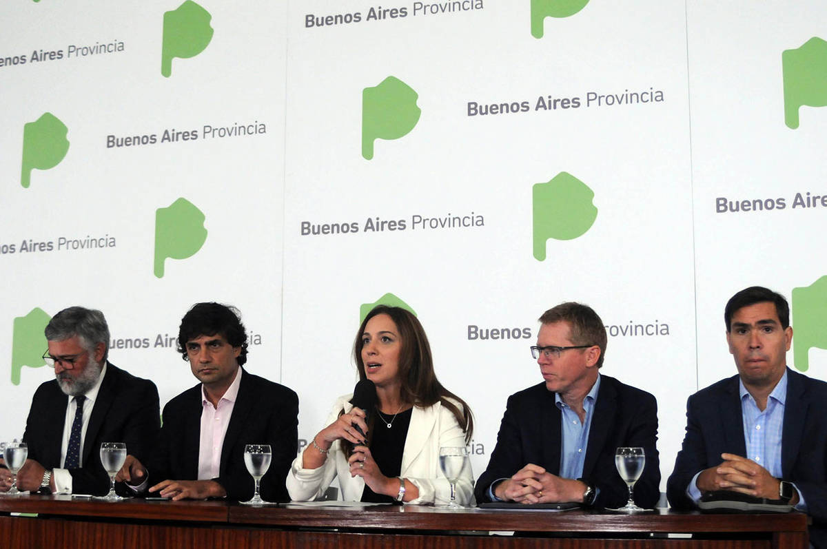 Vidal anunció su paquete «anticrisis» con los superdescuentos del Bapro como estrella