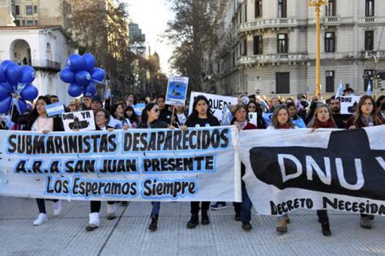 Marchas en Capital y Mar del Plata a ocho meses de la desaparición del ARA San Juan