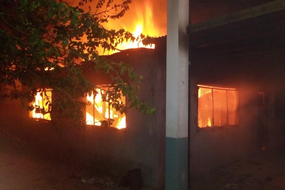 Las pericias confirman que el incendio a la escuela de Moreno fue intencional