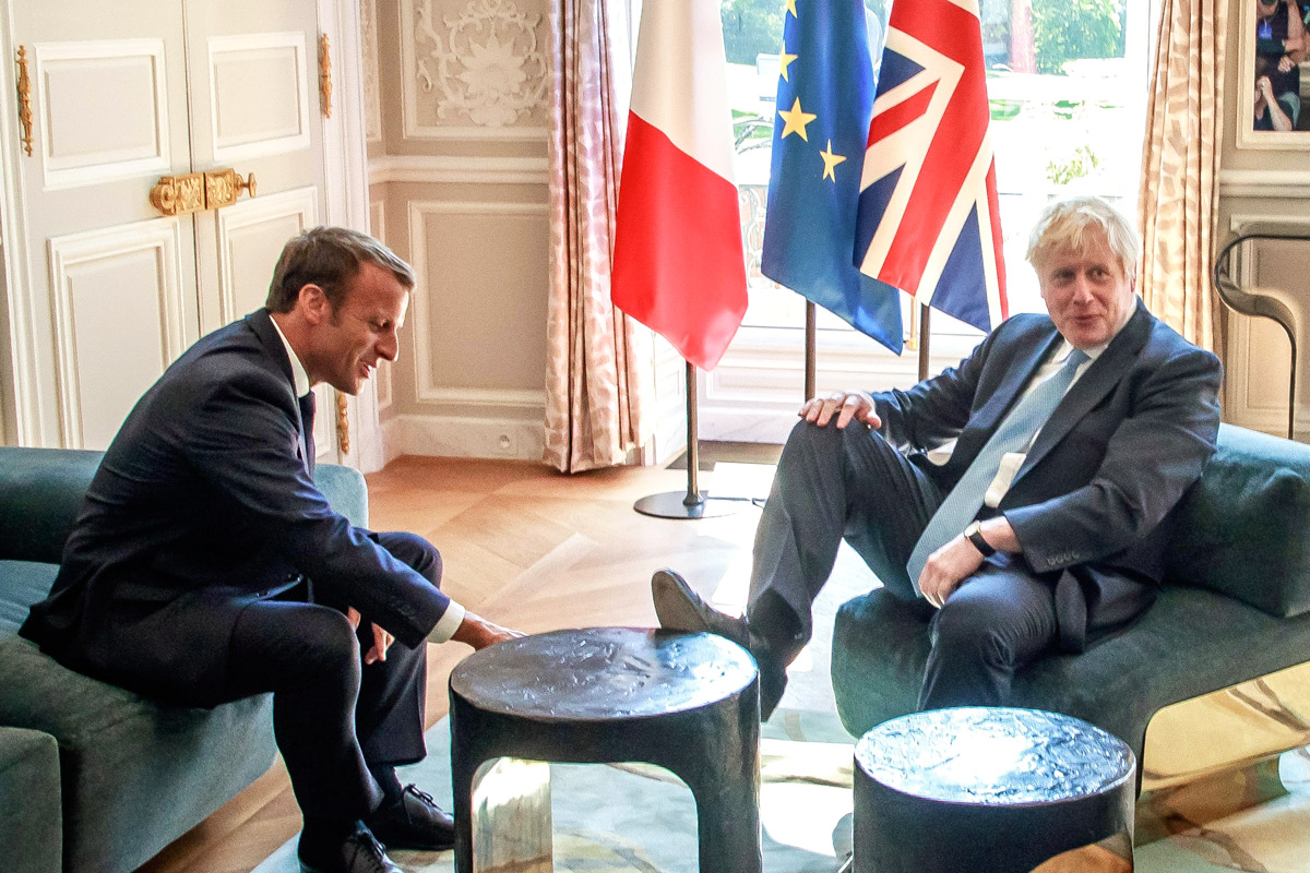 Johnson promete un Reino Unido abierto al «exterior»