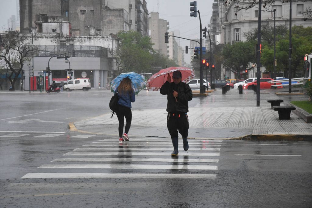 Granizo y tormentas: un lunes en alerta para todo el AMBA 1 alerta de tormenta y granizo