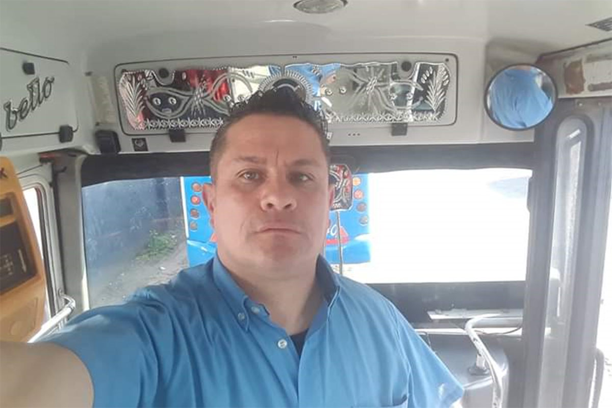 Gustavo Álvarez, colectivero: “Todo el tiempo estamos desinfectando la unidad, con esto no se jode”