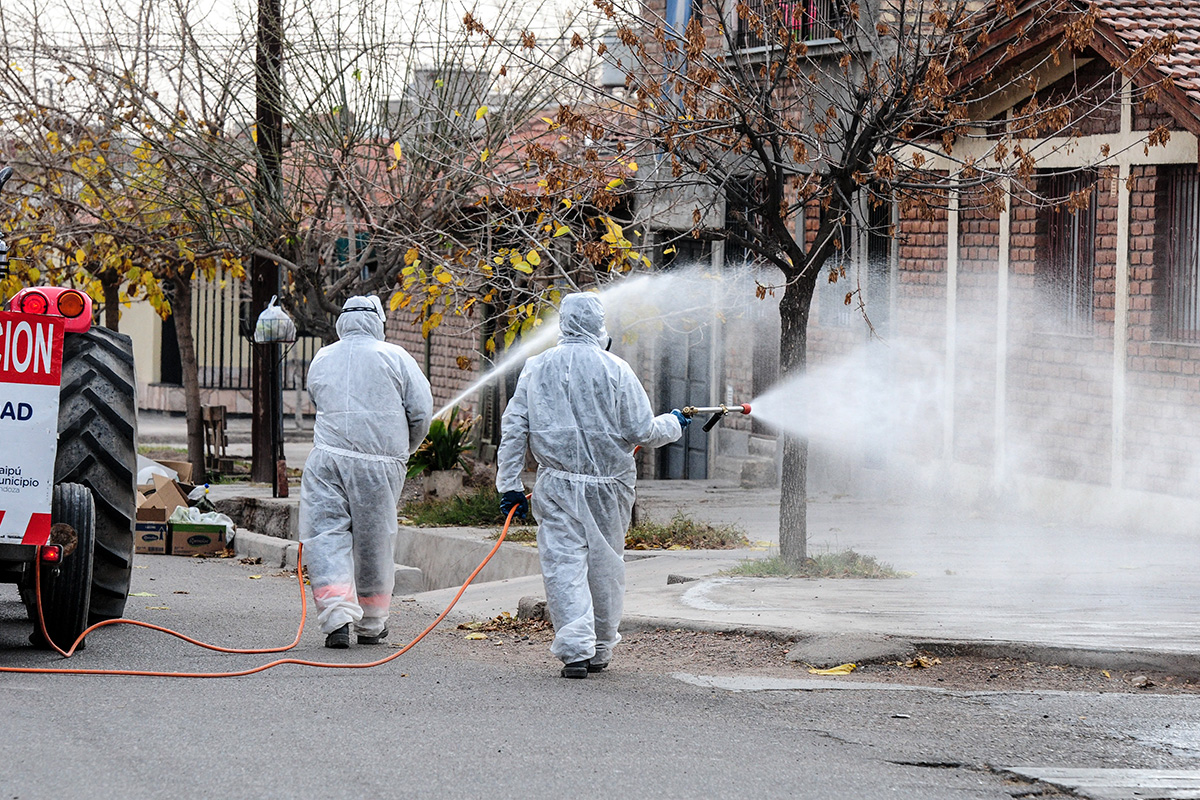 Ocho provincias tuvieron que retroceder en el aislamiento por nuevos contagios
