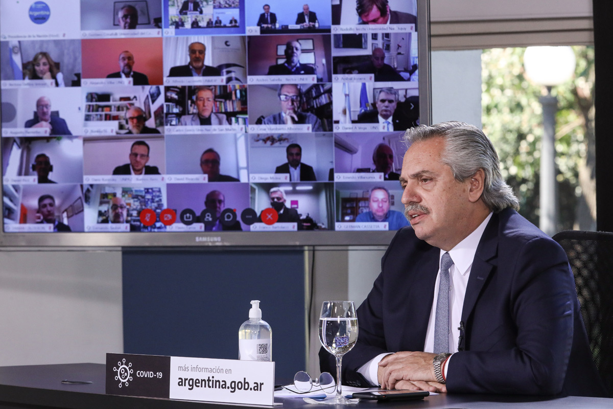 Fernández: «El futuro de la sociedad está en el conocimiento»