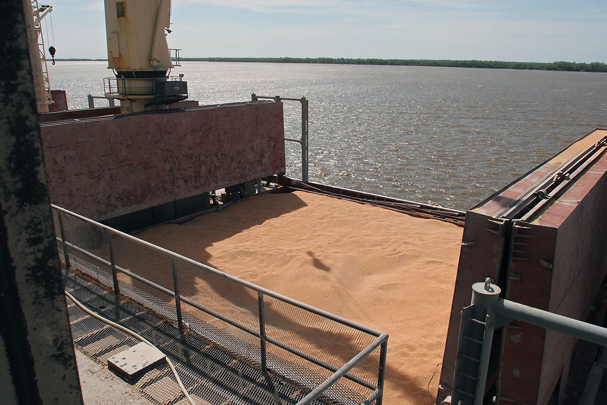 En 2020 se registró un superávit comercial de U$S 12,5 mil millones pero diciembre cerró en rojo