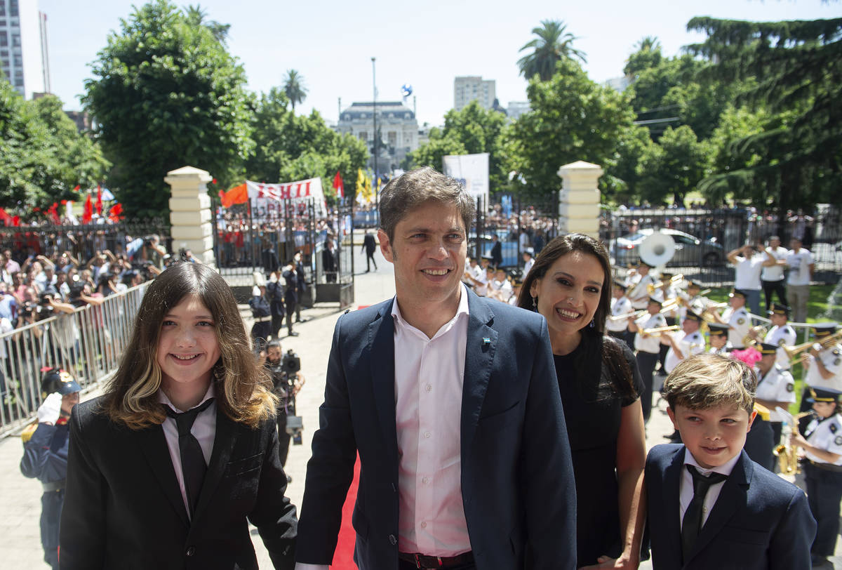 La asunción de Axel Kicillof en fotos