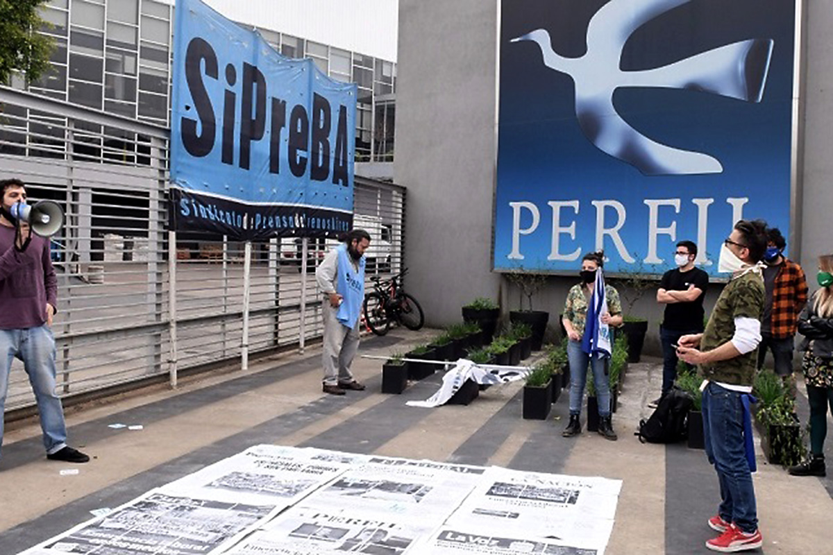 Nuevo paro de 24 horas de los trabajadores de Editorial Perfil y sigue el plan de lucha en El Cronista