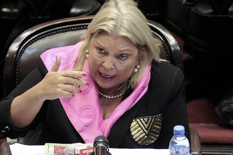 Carrió propone una ley para revisar los juicios a represores de la última dictadura