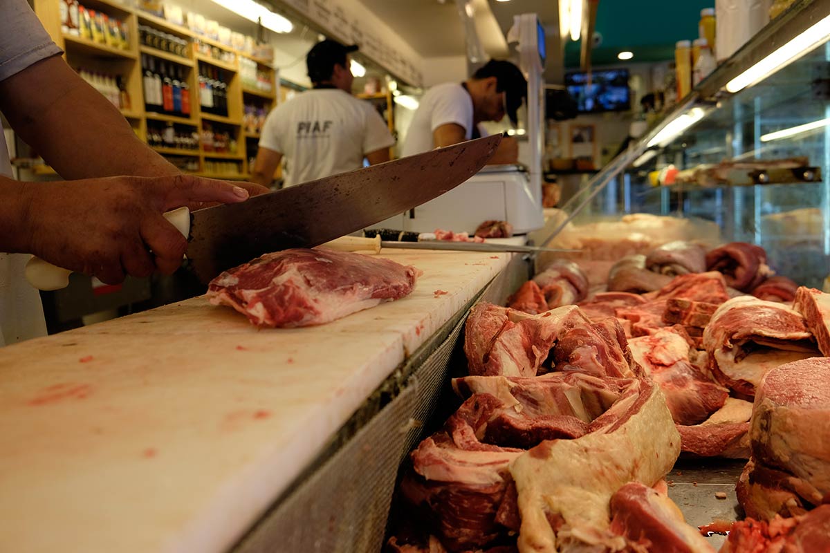 El gobierno pide tiempo para acomodar el mercado de la carne