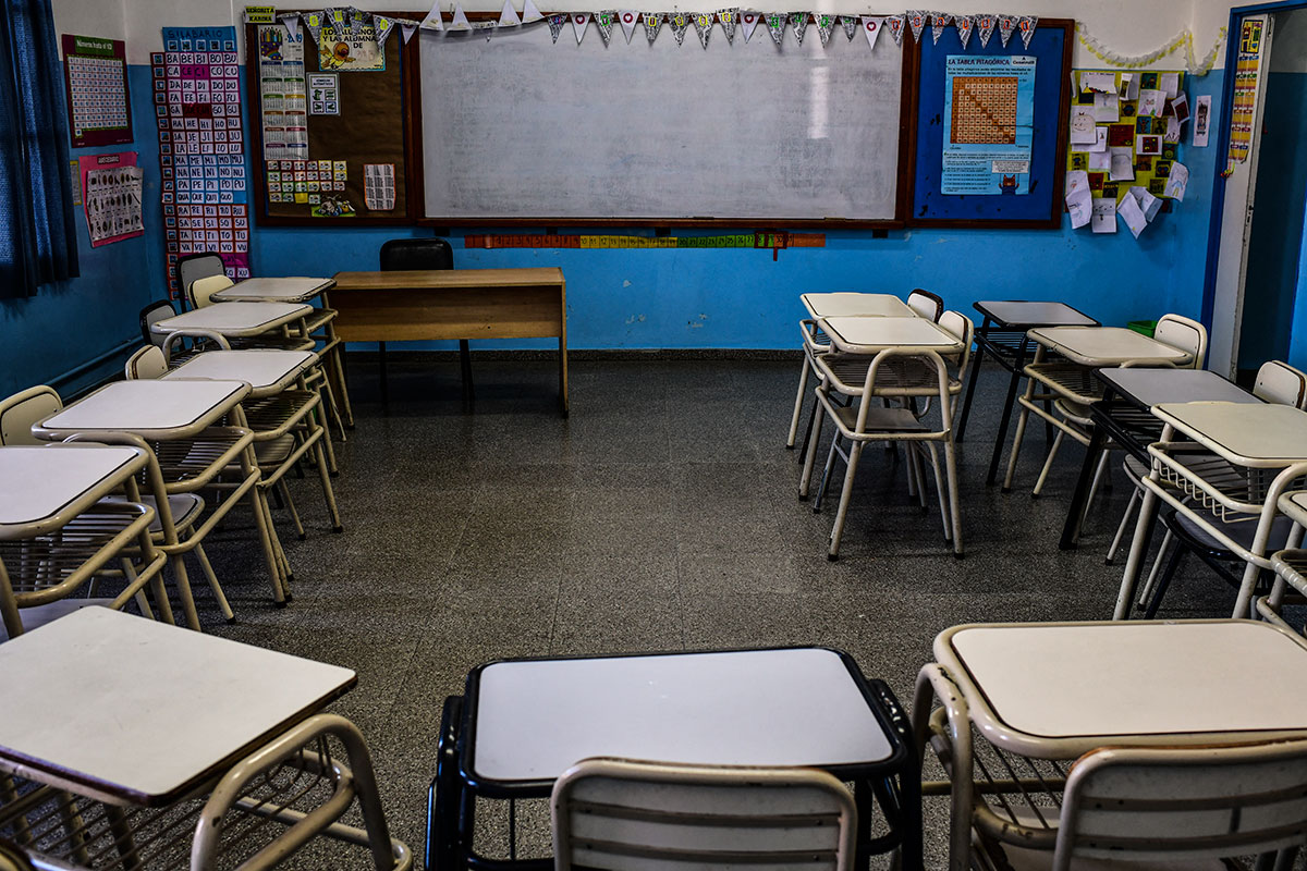 Escuelas porteñas sucias: suspenden varios días de clases por falta de personal de limpieza