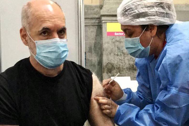 Rodríguez Larreta se vacunó contra el coronavirus: «Llegó el día»