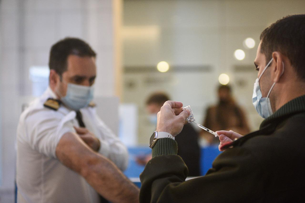Un tercio de los argentinos ya recibió al menos una dosis de la vacuna contra el Covid-19