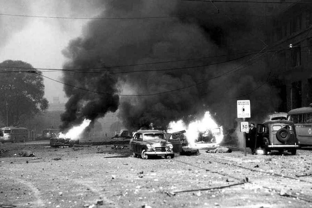 Piden que el bombardeo a Plaza de Mayo de 1955 se investigue como crimen de lesa humanidad 2 Piden que el bombardeo a Plaza de Mayo de 1955 se investigue como crimen de lesa humanidad