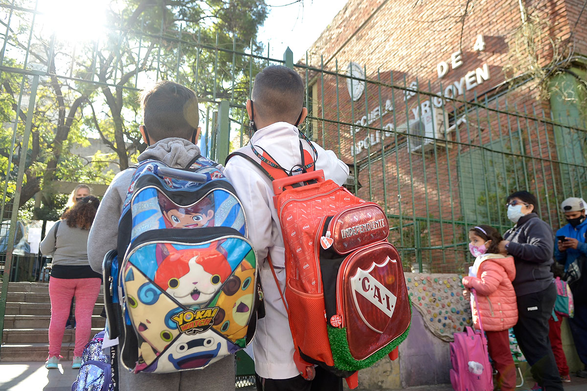 La provincia de Buenos Aires también tendrá una hora más de clases