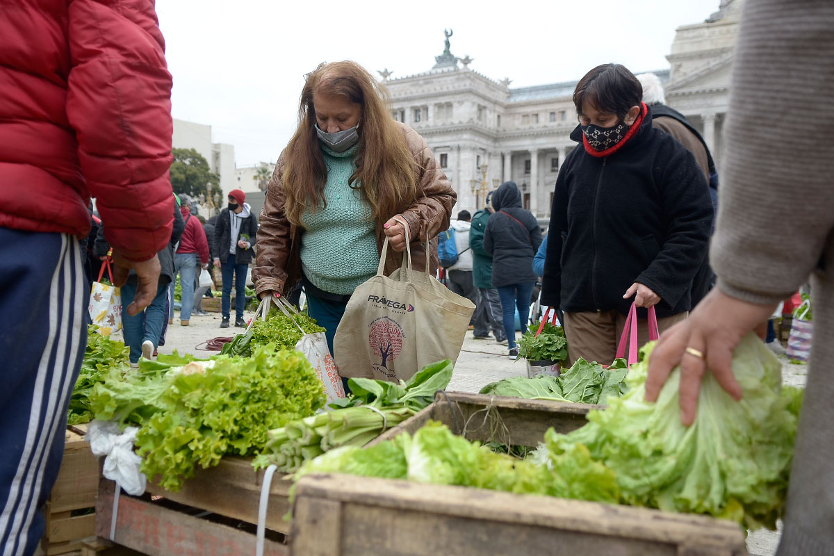 Acampe en Congreso: “El alimento es un derecho humano y tiene que haber políticas públicas sobre esto”