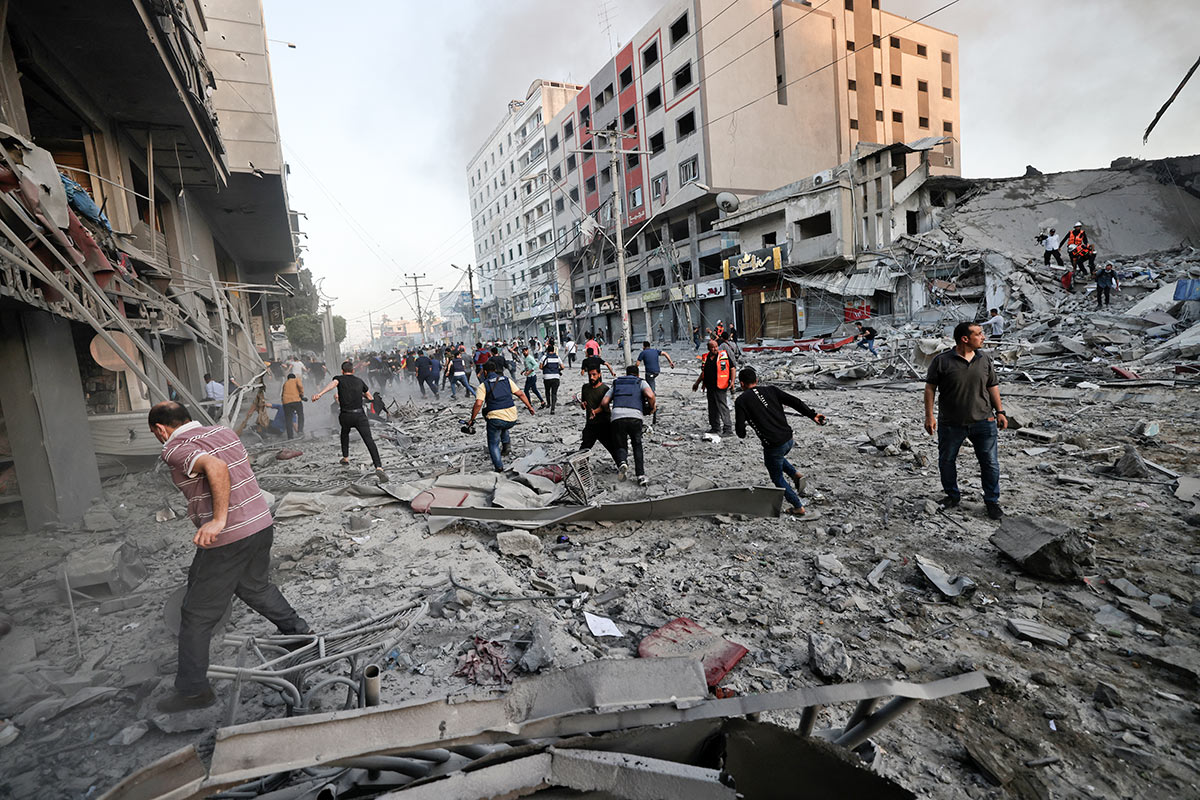 Intelectuales y dirigentes sociales rechazan presiones de la DAIA por la condena a los ataques en Gaza