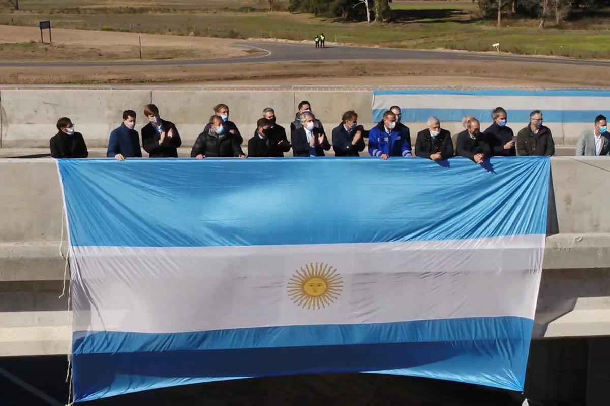 Alberto Fernández y Axel Kicillof destacaron el rol de la obra pública