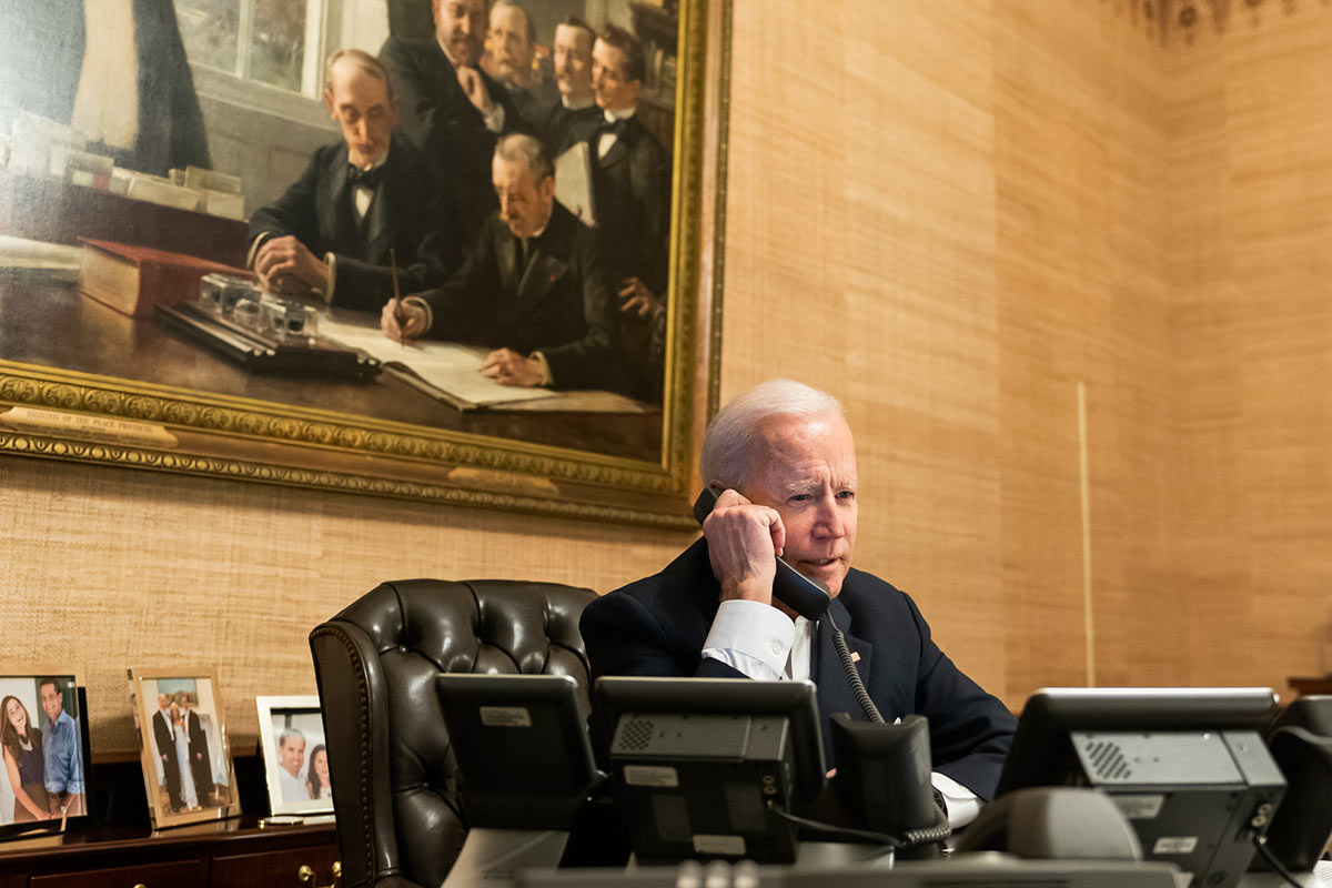 Biden y Putin hablan,  ahora por teléfono, sobre hackers y Siria