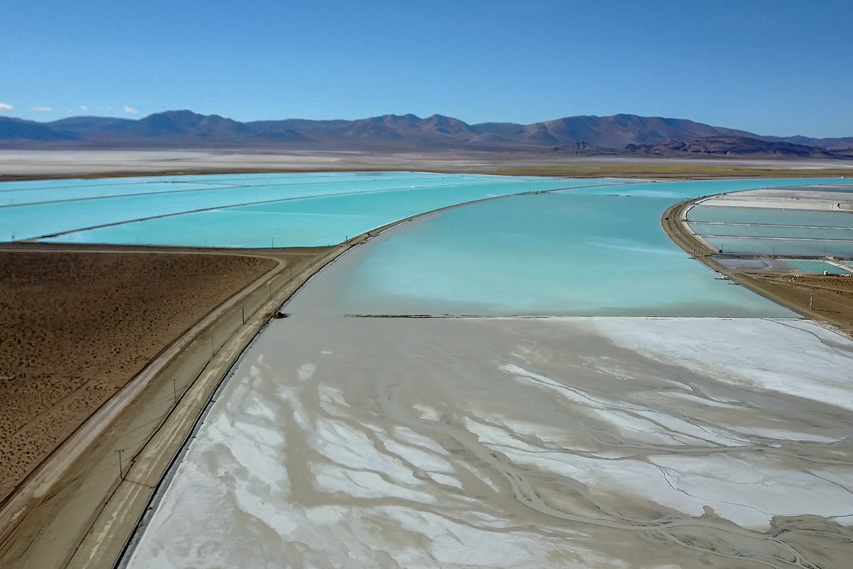 YPF comienza la primera exploración de litio encabezada por una empresa nacional