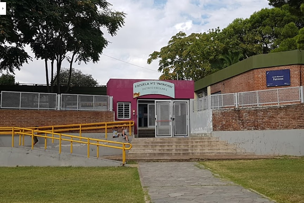 Sin agua, no hay protocolo: denuncian que por segunda vez en menos de dos semanas, una escuela porteña abrió sin suministro de agua