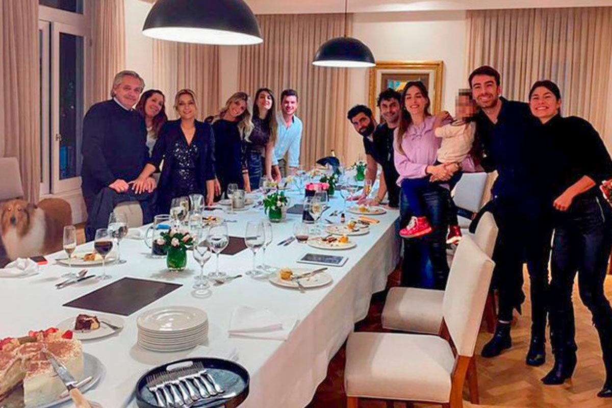 Imputaron a Alberto Fernández, Fabiola Yáñez y el resto de los invitados a la cena en Olivos por violar la cuarentena