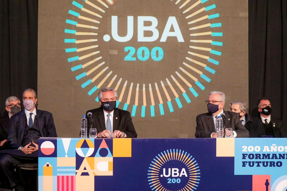 El presidente, en los 200 años de la UBA: «Pensar la educación como un bien público nos ha distinguido en el mundo»