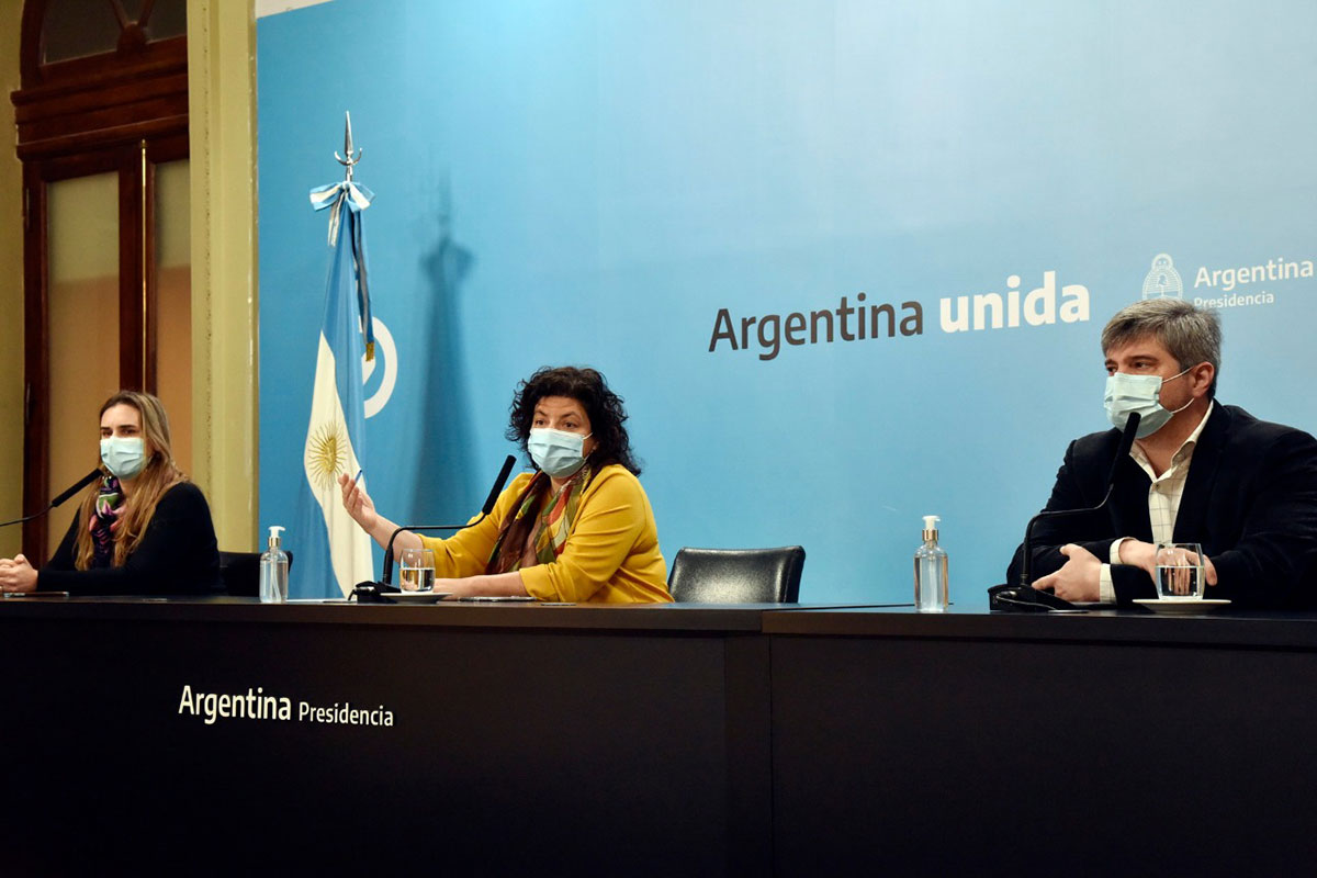 Pase sanitario: Carla Vizzotti adelantó que el gobierno no lo descarta