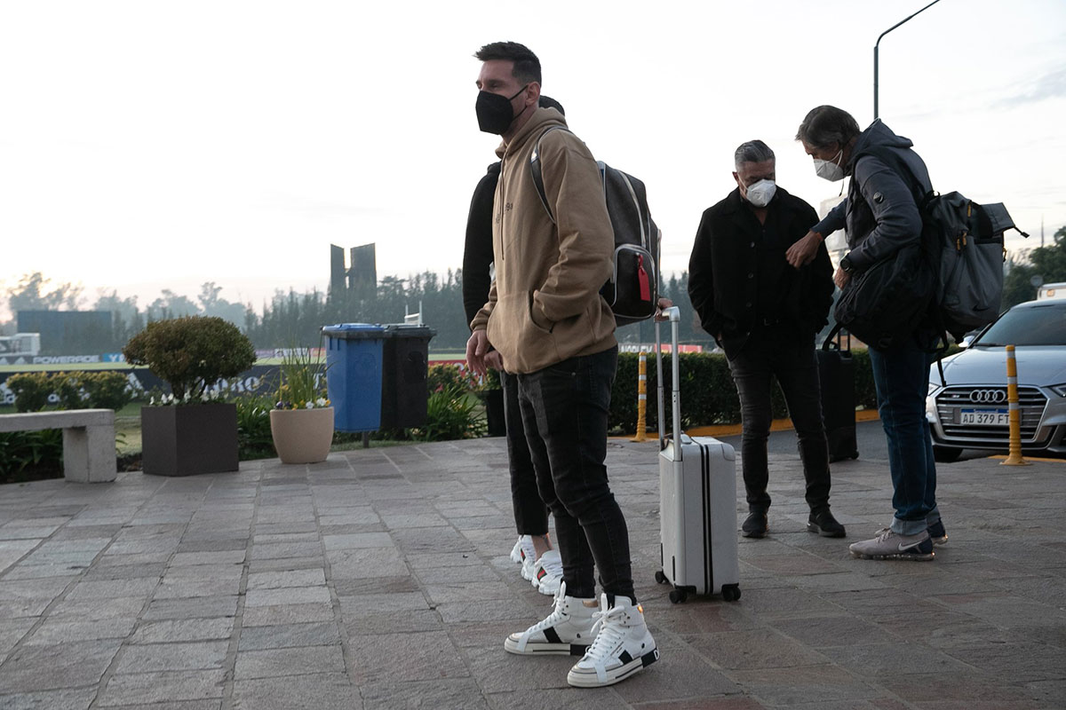 Cambio de era: Messi prepara las valijas para mudarse a París