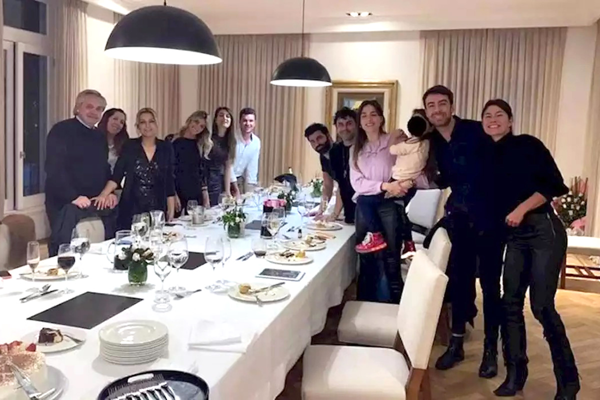 Revelan el video del cumpleaños de Fabiola Yáñez en Olivos y denuncian campaña opositora