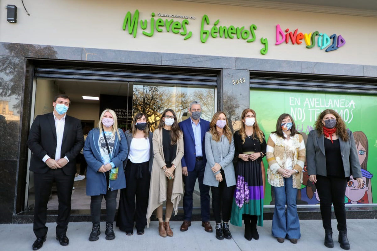 Inauguran un centro para mujeres y población LGBT+ en Avellaneda