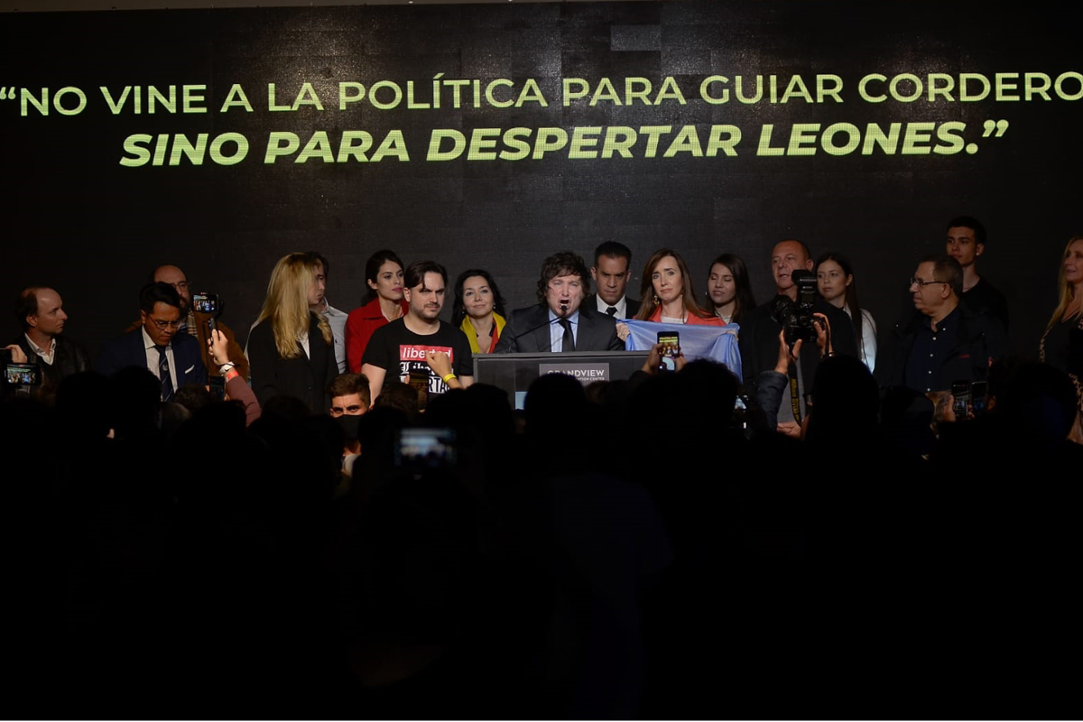 La cascabel de los libertarios repta hacia el Congreso