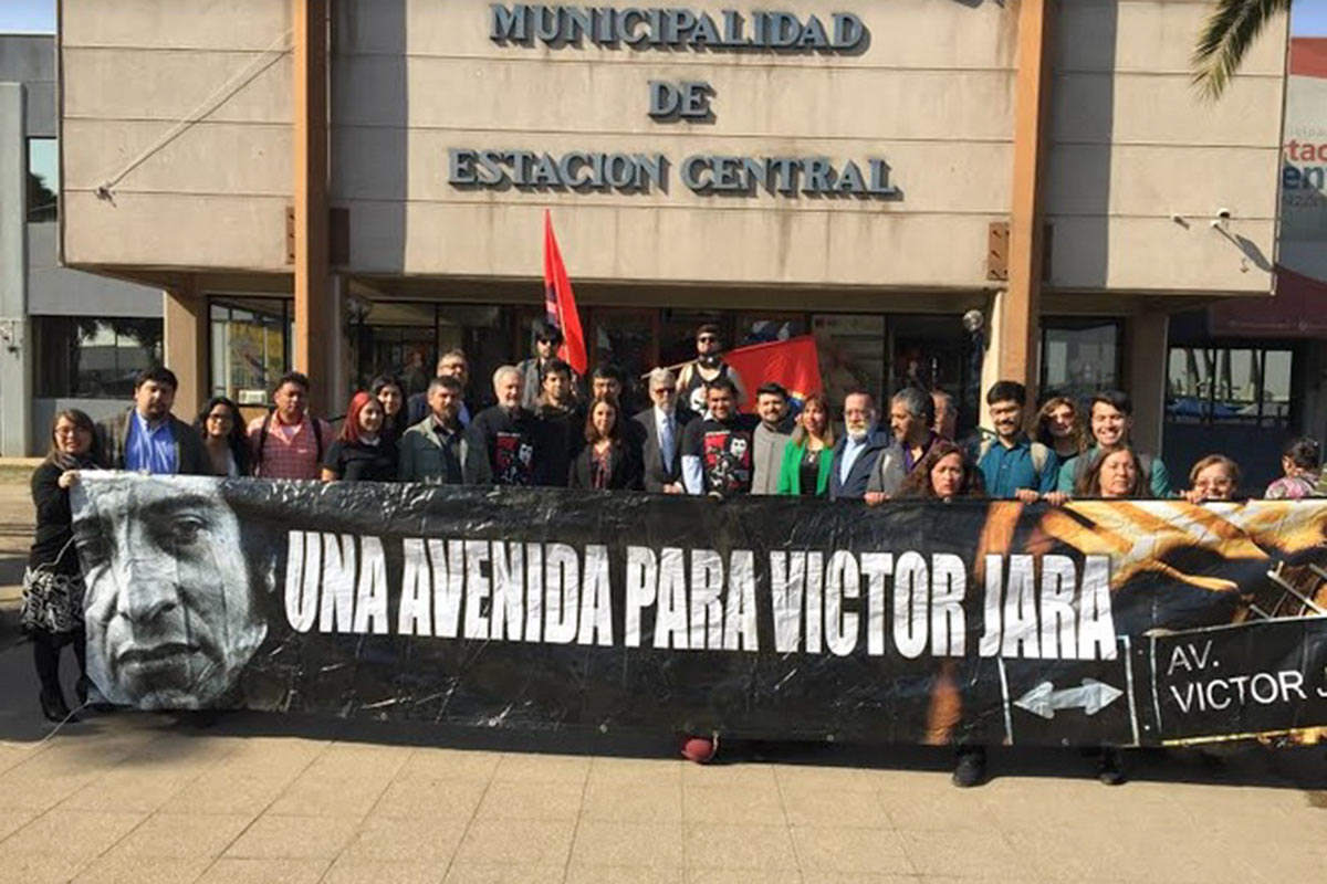 Aniversario del golpe: Víctor Jara pisará las calles nuevamente