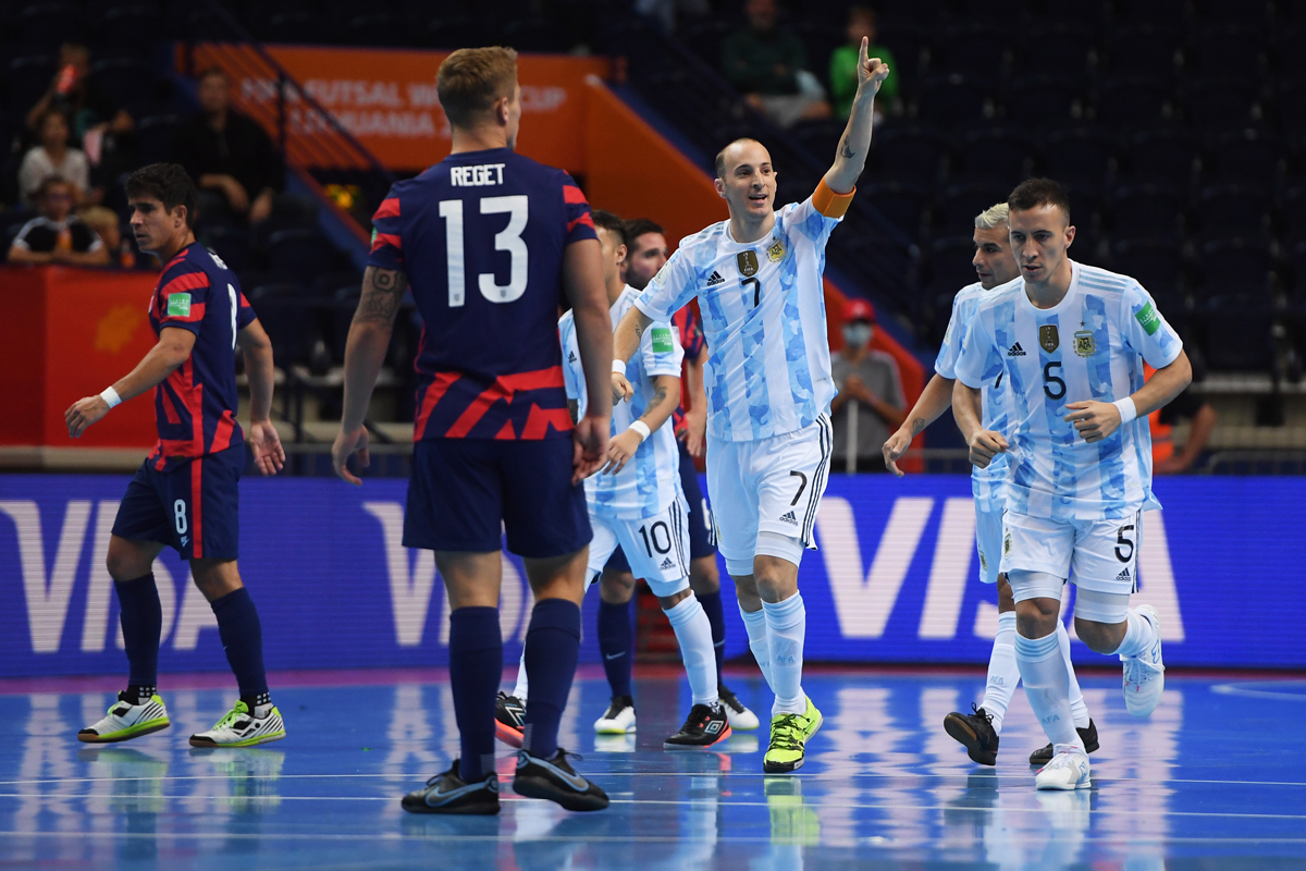 Mundial de Futsal: Argentina arrancó la defensa del título con una goleada