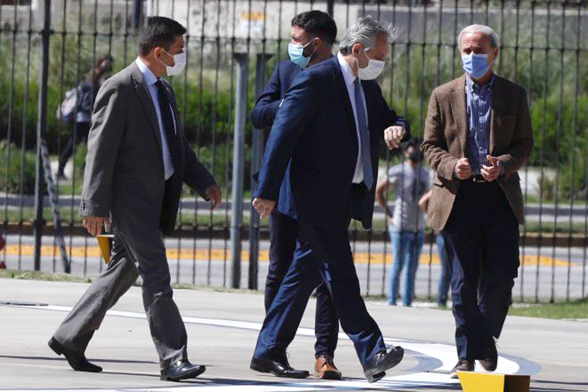 Intensa jornada de negociaciones a tres bandas en el Frente de Todos