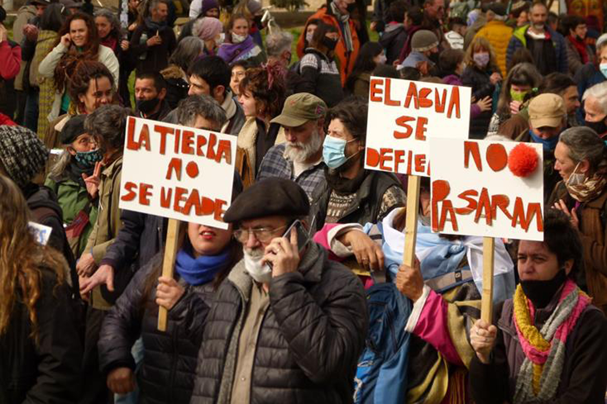 La Justicia frenó, por ahora, los avances del magnate Joe Lewis en el Cerro Perito Moreno