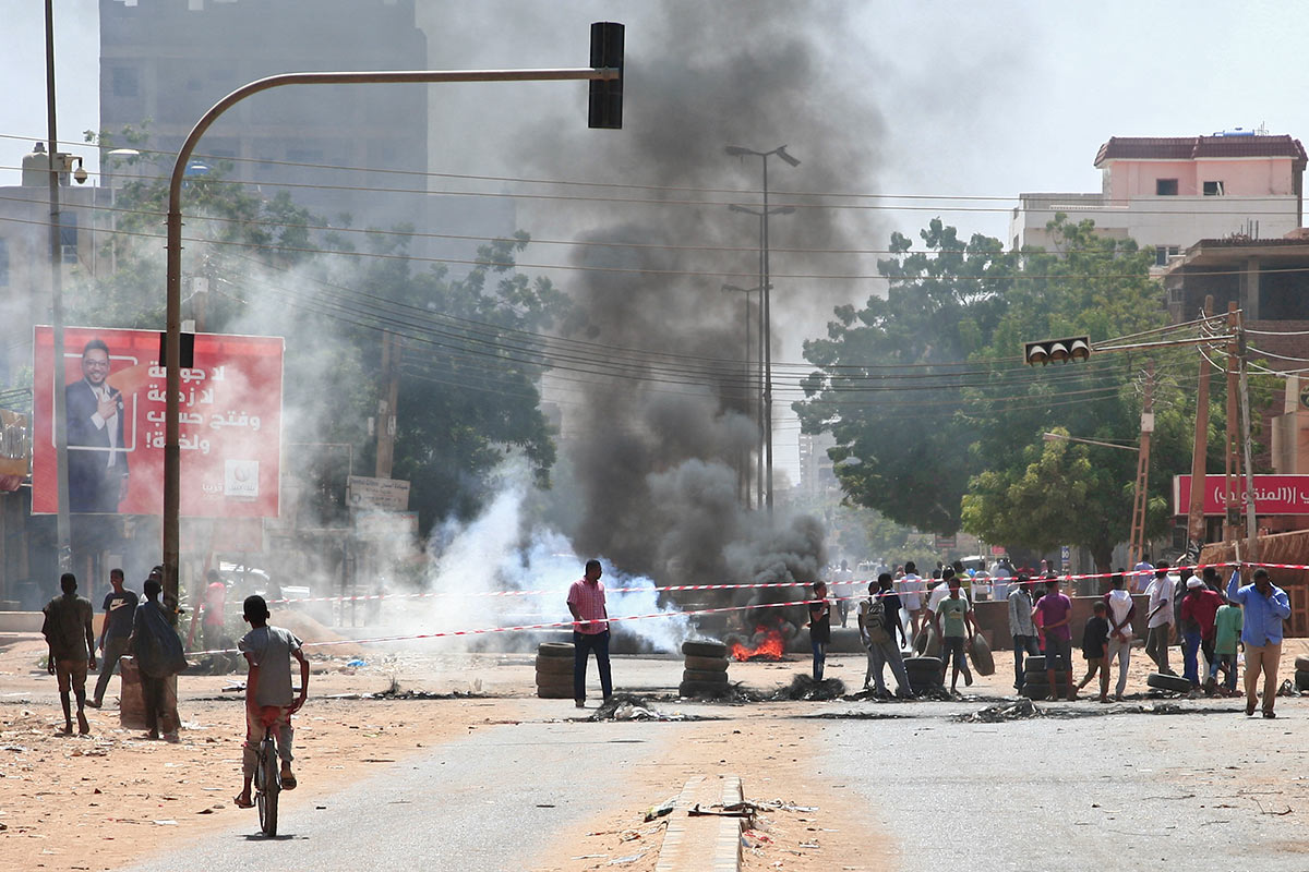 Los militares dan un golpe en Sudán en busca de su propia impunidad