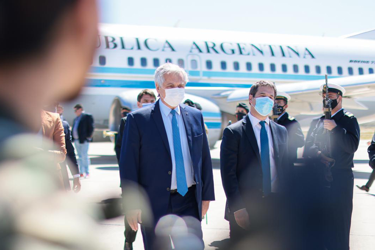 El presidente encabeza en Chubut una reunión del gabinete federal