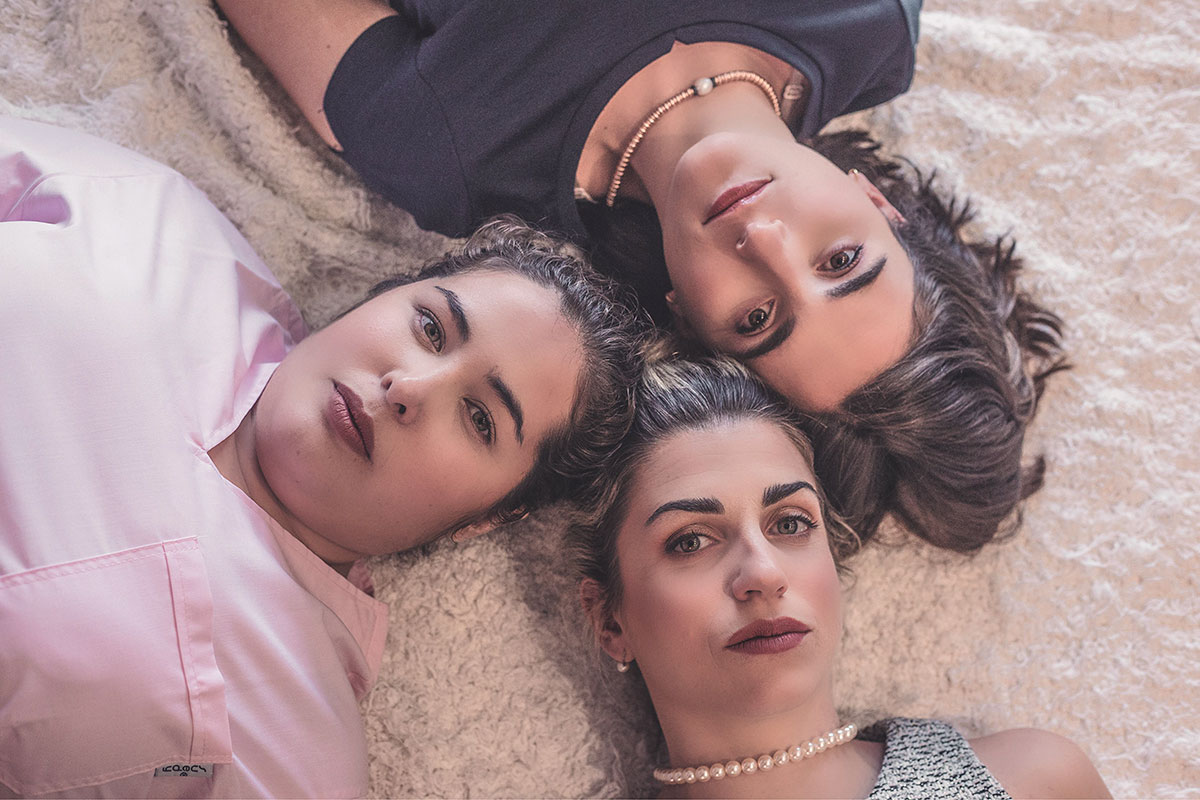 Florencia Naftulewicz y Pilar Boyle: “La comedia es una buena herramienta para explorar la hipocresía”