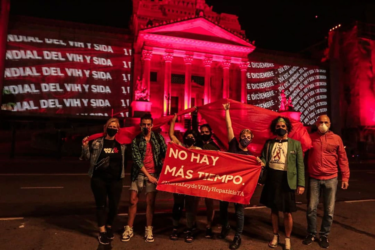 Treinta ciudades accionan contra la discriminación por VIH y exigen la nueva ley
