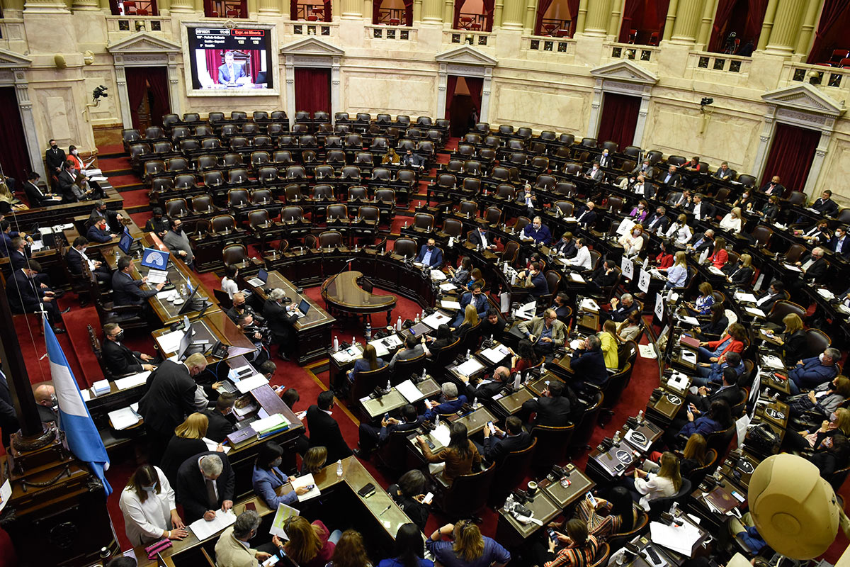 Los ministros Katopodis, Guerrera y el equipo de Vizzotti exponen en Diputados sobre el presupuesto 2022
