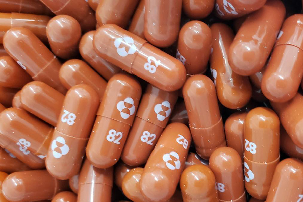 Aseguran que una píldora contra el Covid-19 redujo a la mitad el riesgo de muerte, en casos graves